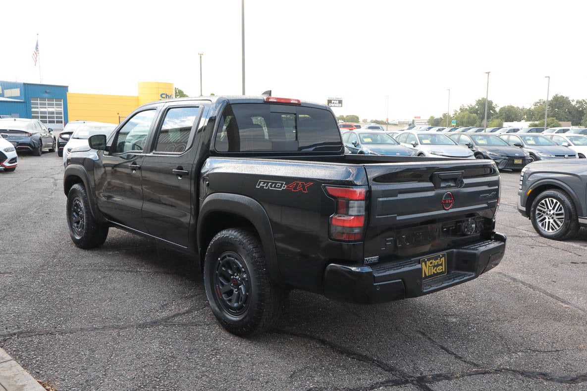 2026 Nissan Frontier Crew Cab 4x4 PRO-4X