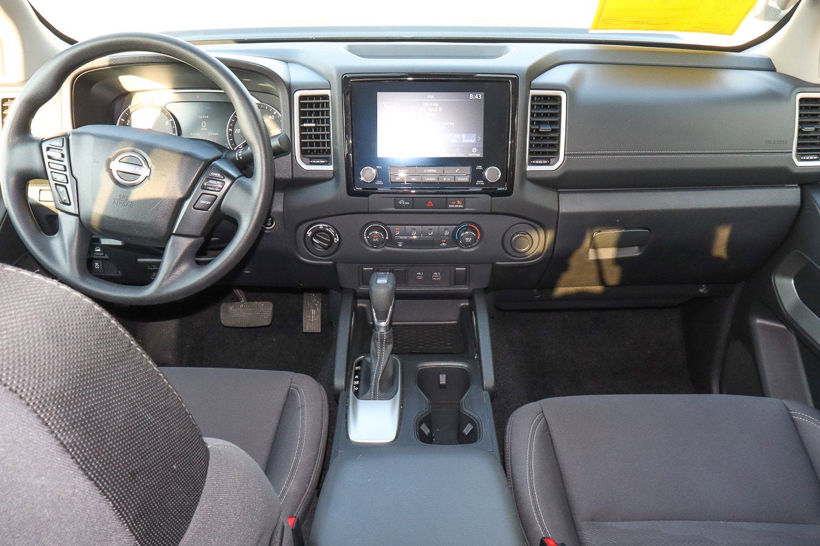 2024 Nissan Frontier SV