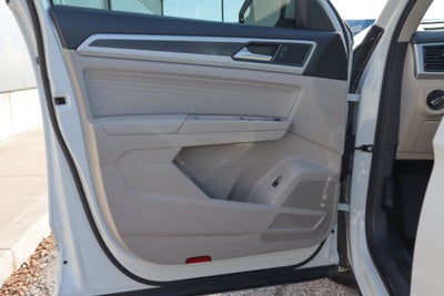 2021 Volkswagen Atlas Base