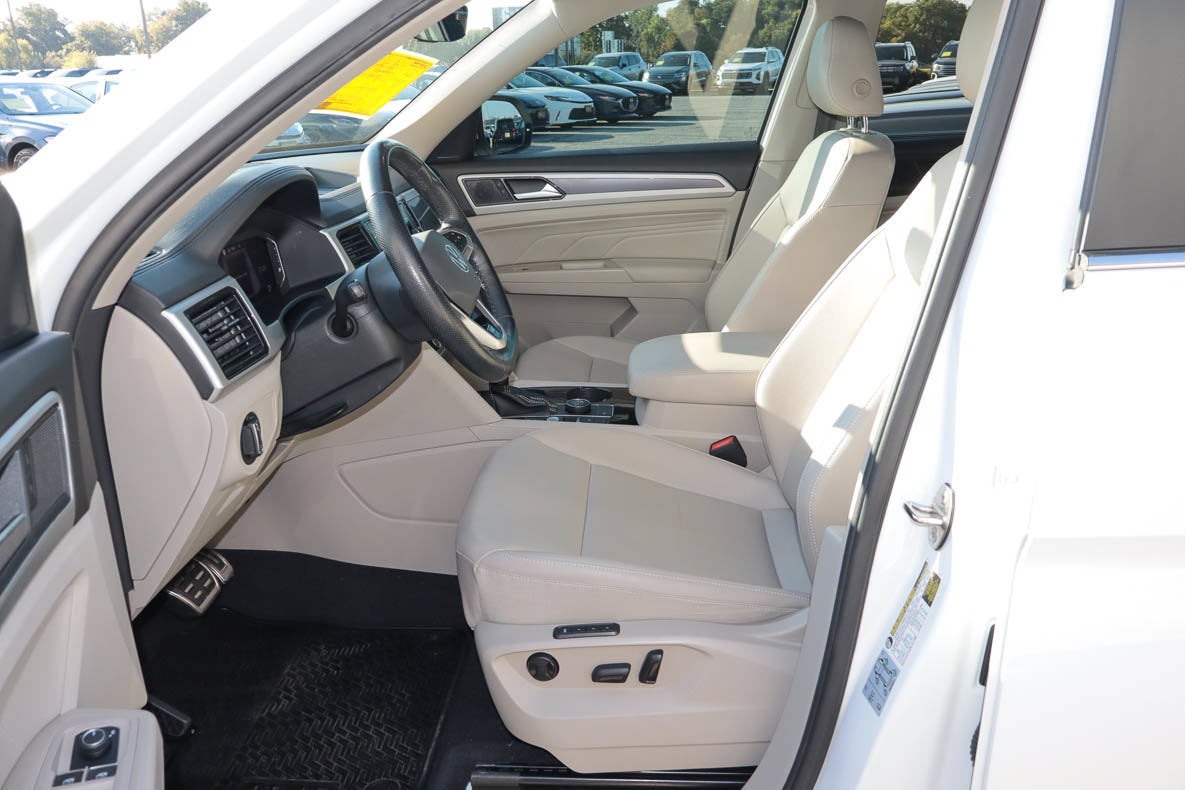 2021 Volkswagen Atlas Base