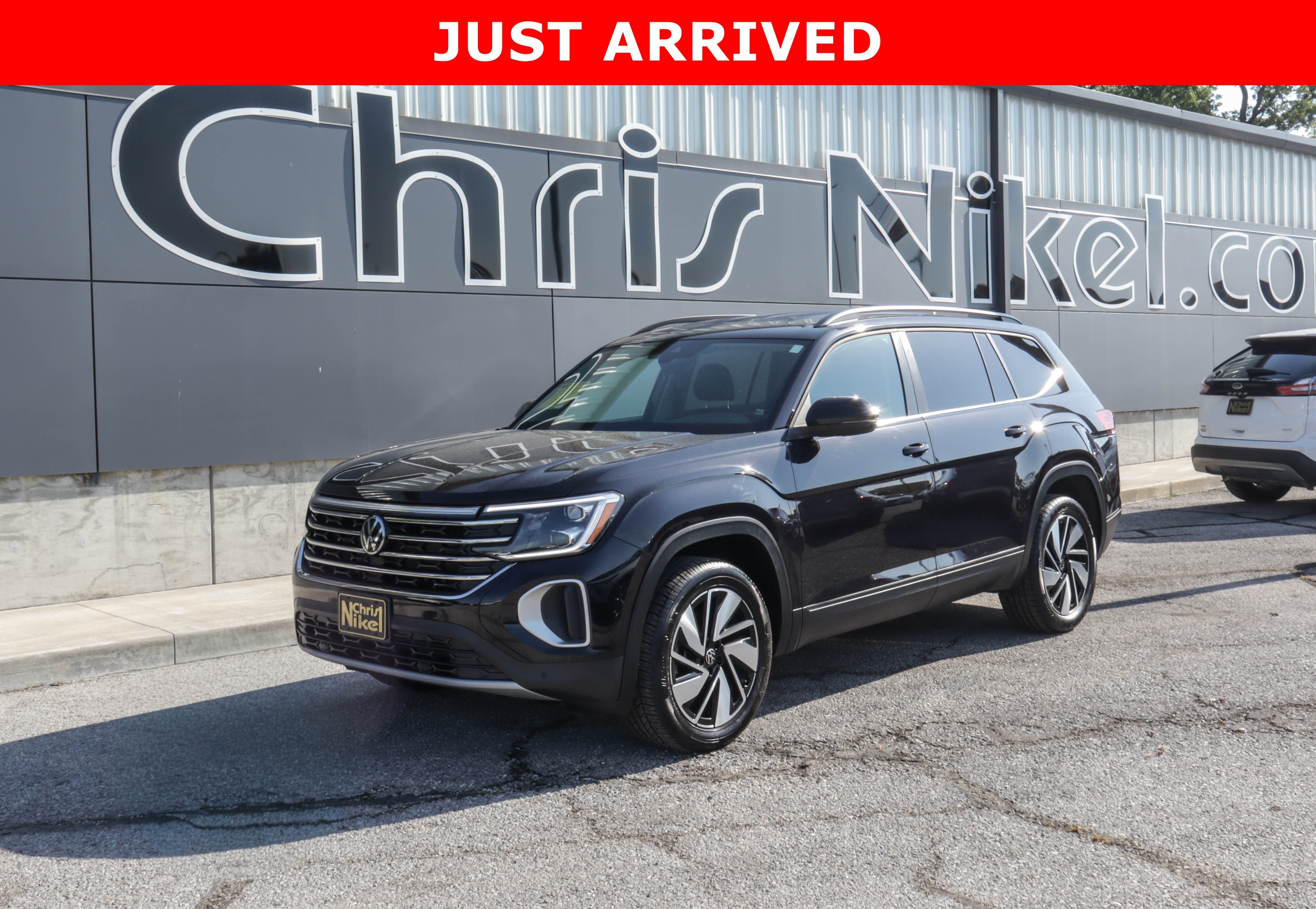 2025 Volkswagen Atlas 2.0T SE w/Technology FWD
