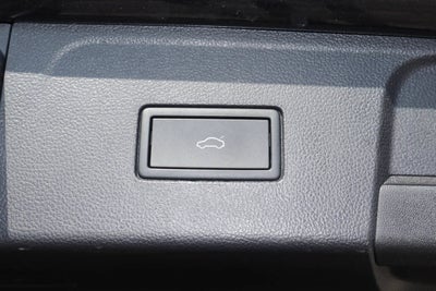 2025 Volkswagen Atlas 2.0T SE w/Technology FWD