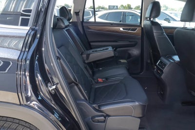 2025 Volkswagen Atlas 2.0T SE w/Technology FWD