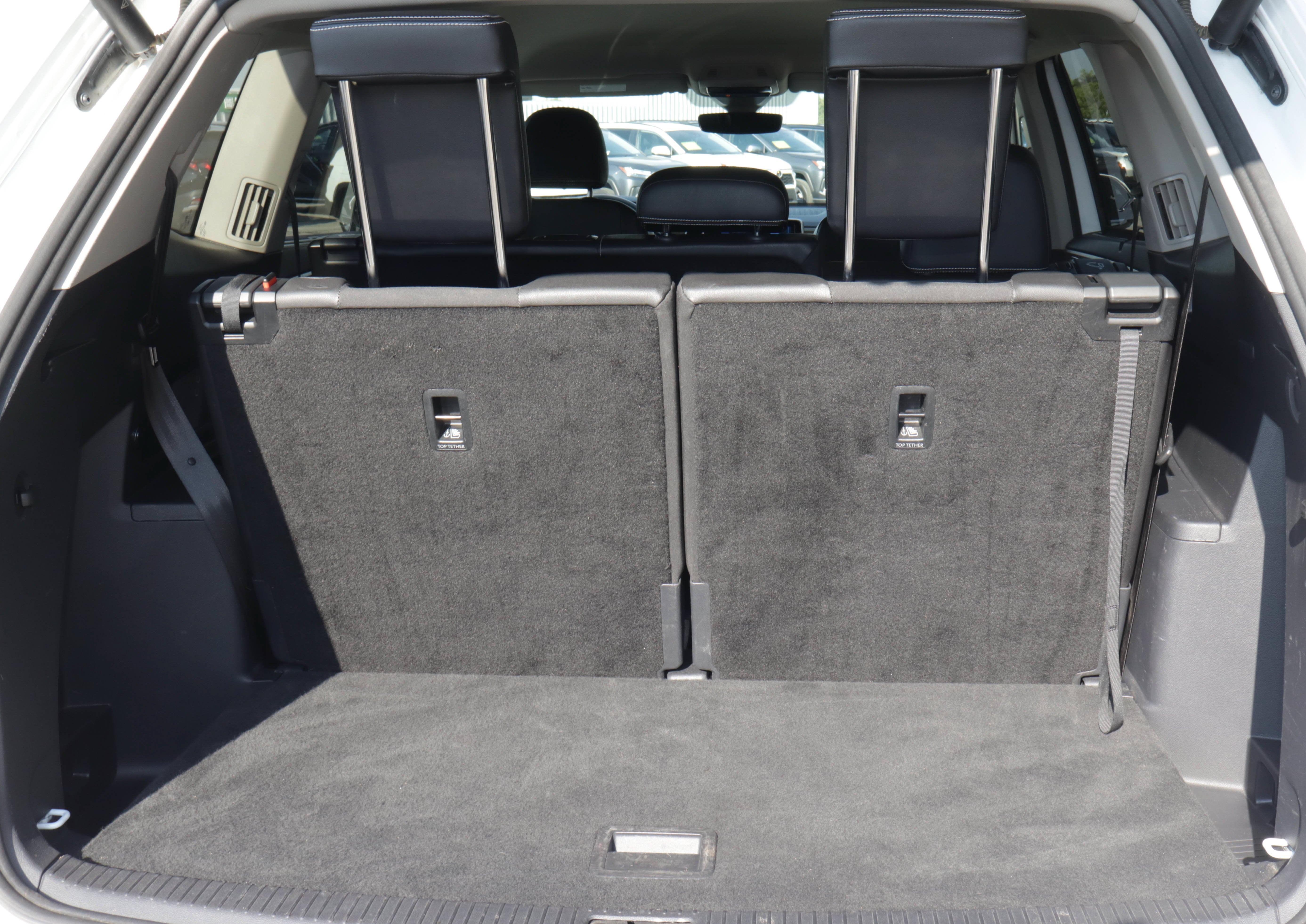 2025 Volkswagen Atlas 2.0T SE w/Technology FWD