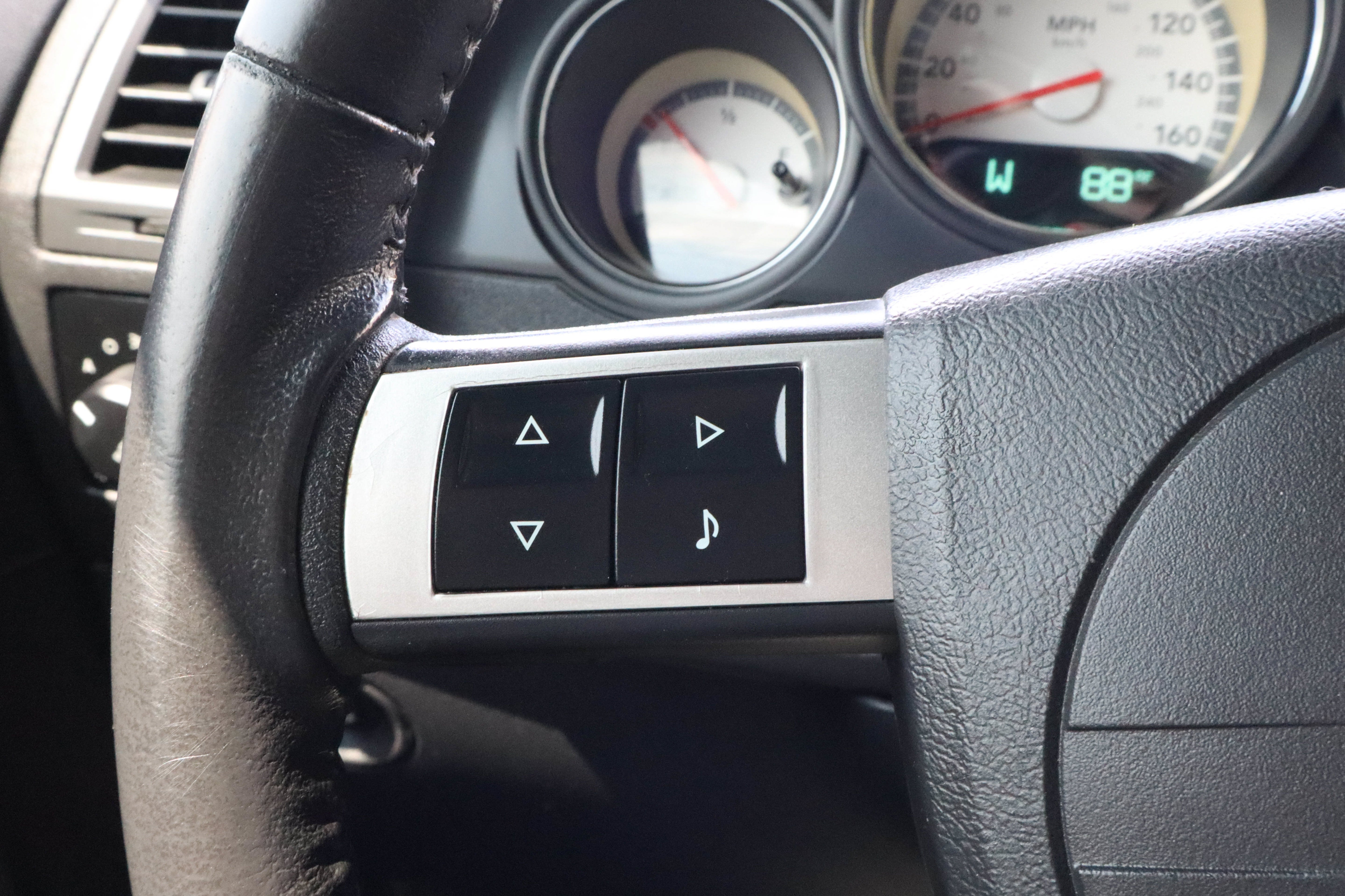 2009 Dodge Challenger 2dr Cpe R/T