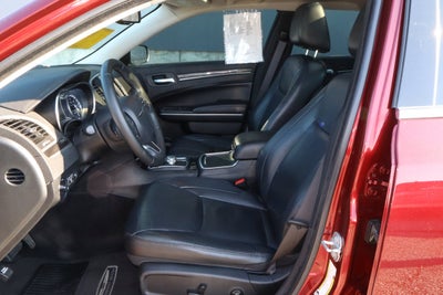 2016 Chrysler 300 4dr Sdn Anniversary Edition RWD