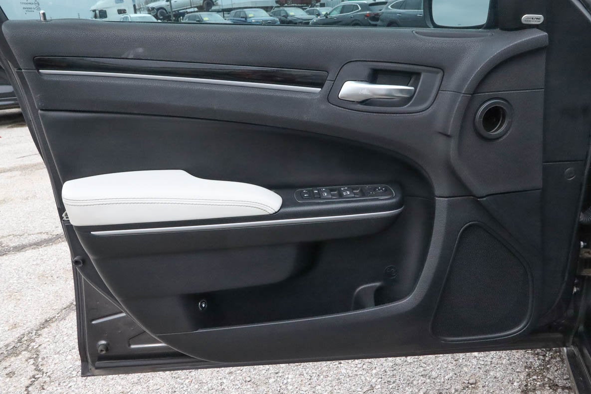 2019 Chrysler 300 300S RWD