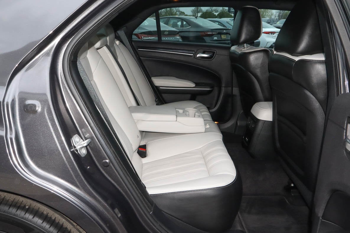 2019 Chrysler 300 300S RWD