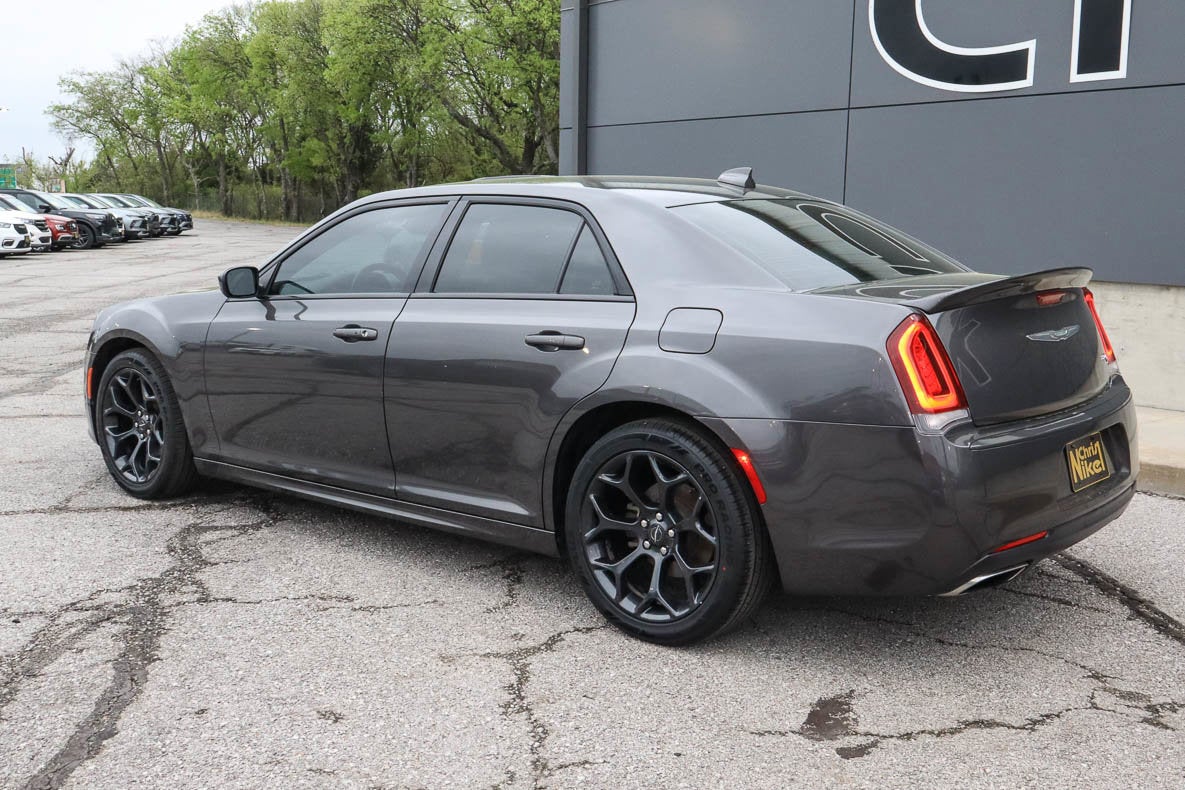 2019 Chrysler 300 300S RWD