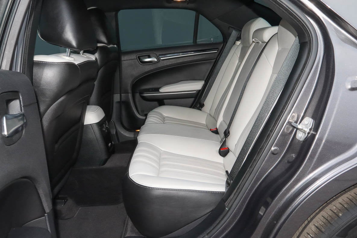 2019 Chrysler 300 300S RWD