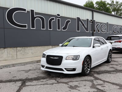 2018 Chrysler 300 300S RWD