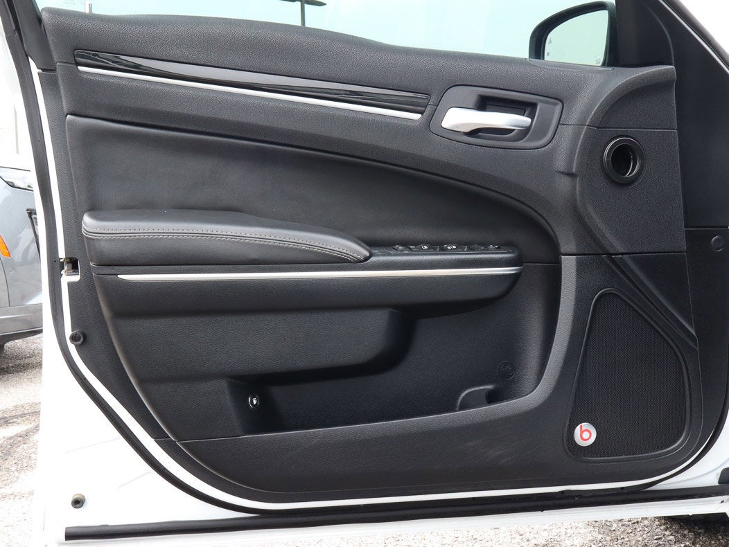 2018 Chrysler 300 300S RWD