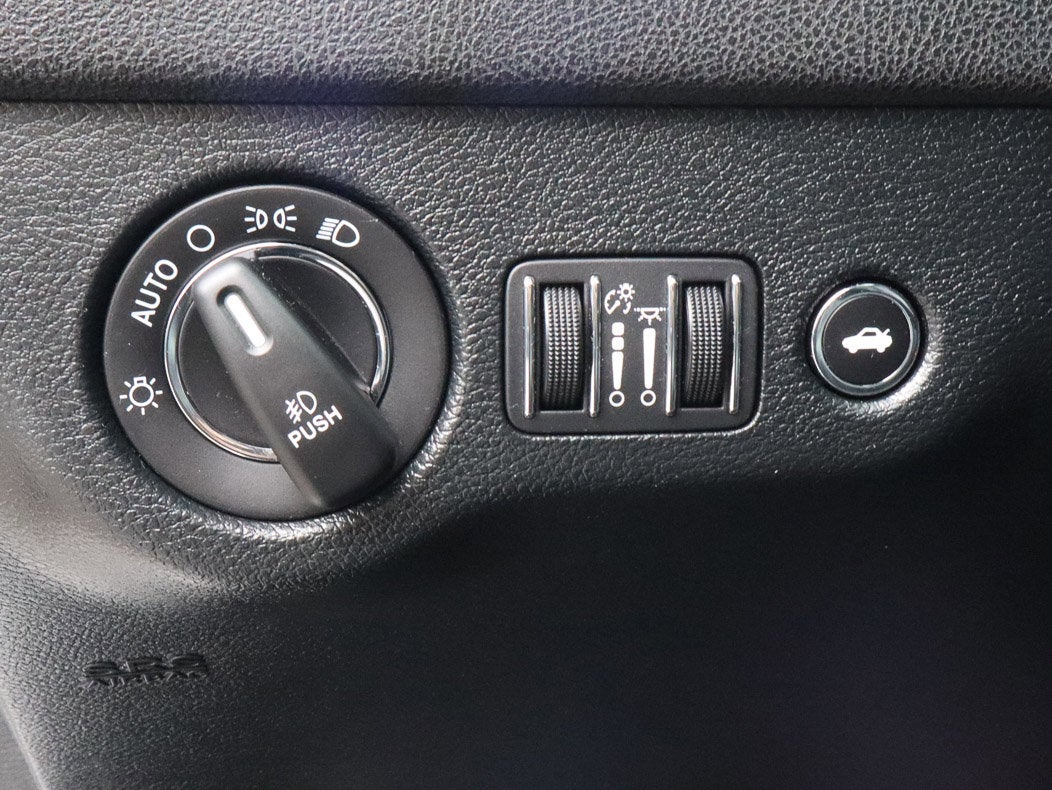 2018 Chrysler 300 300S RWD