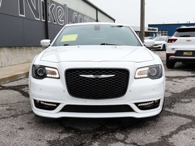 2018 Chrysler 300 300S RWD