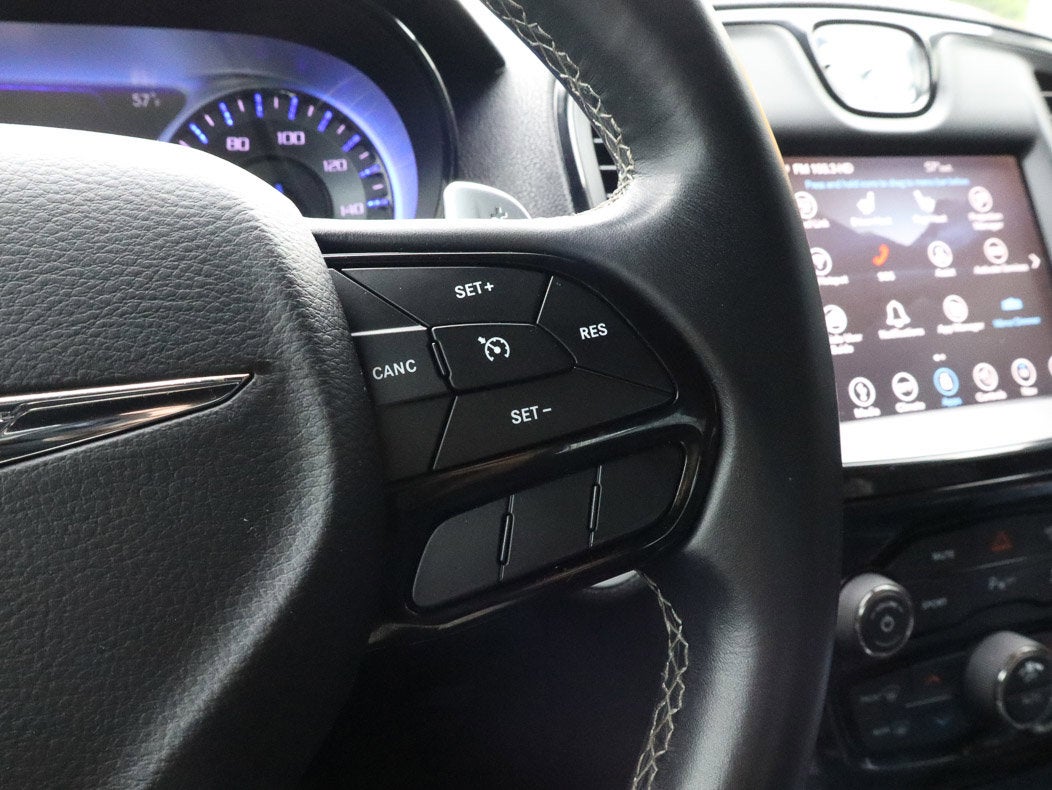 2018 Chrysler 300 300S RWD