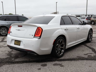 2018 Chrysler 300 300S RWD