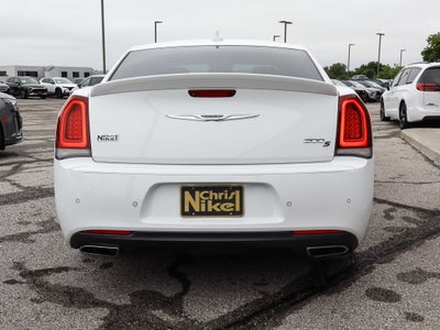 2018 Chrysler 300 300S RWD