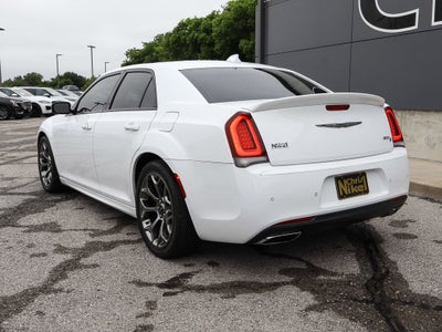2018 Chrysler 300 300S RWD