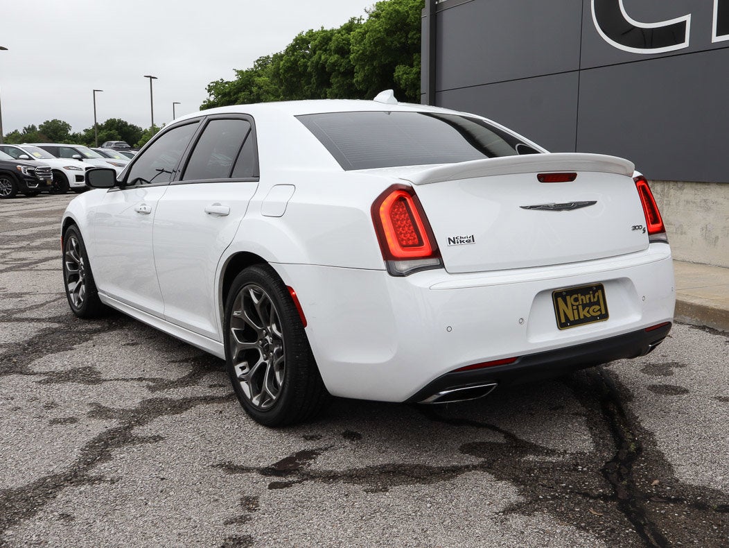 2018 Chrysler 300 300S RWD