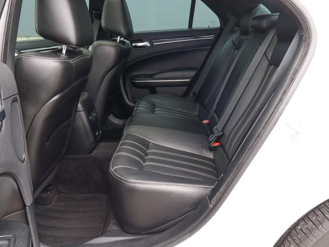 2018 Chrysler 300 300S RWD