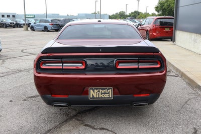2021 Dodge Challenger SXT RWD