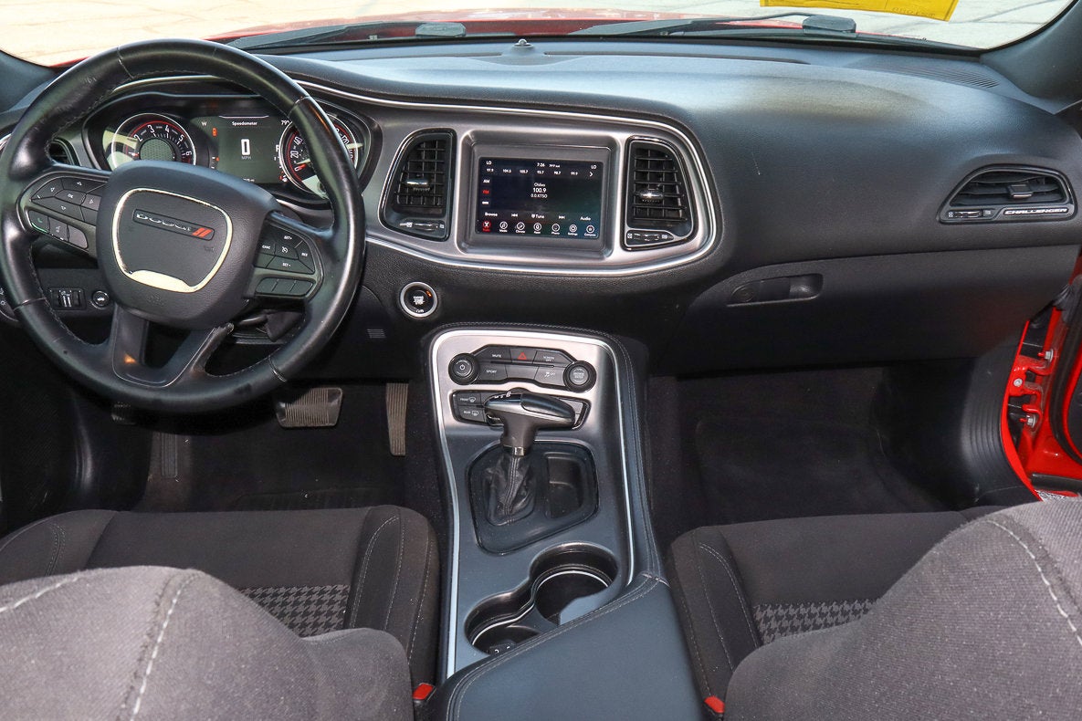 2019 Dodge Challenger SXT