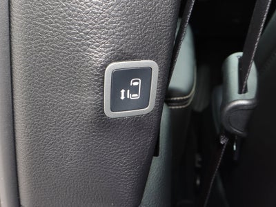 2027 Chrysler Pacifica Select FWD