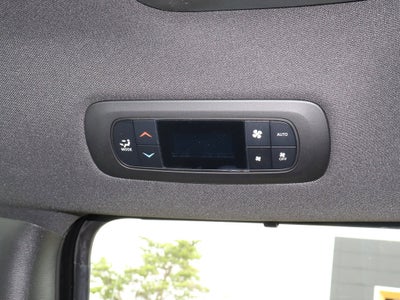 2027 Chrysler Pacifica Select FWD
