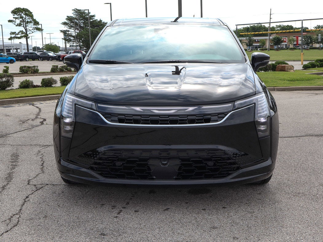2027 Chrysler Pacifica Select FWD