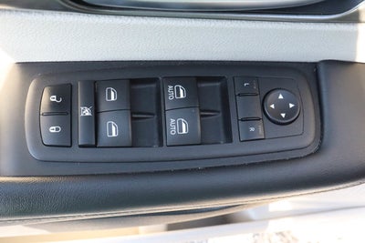 2023 Chrysler Pacifica Touring L FWD