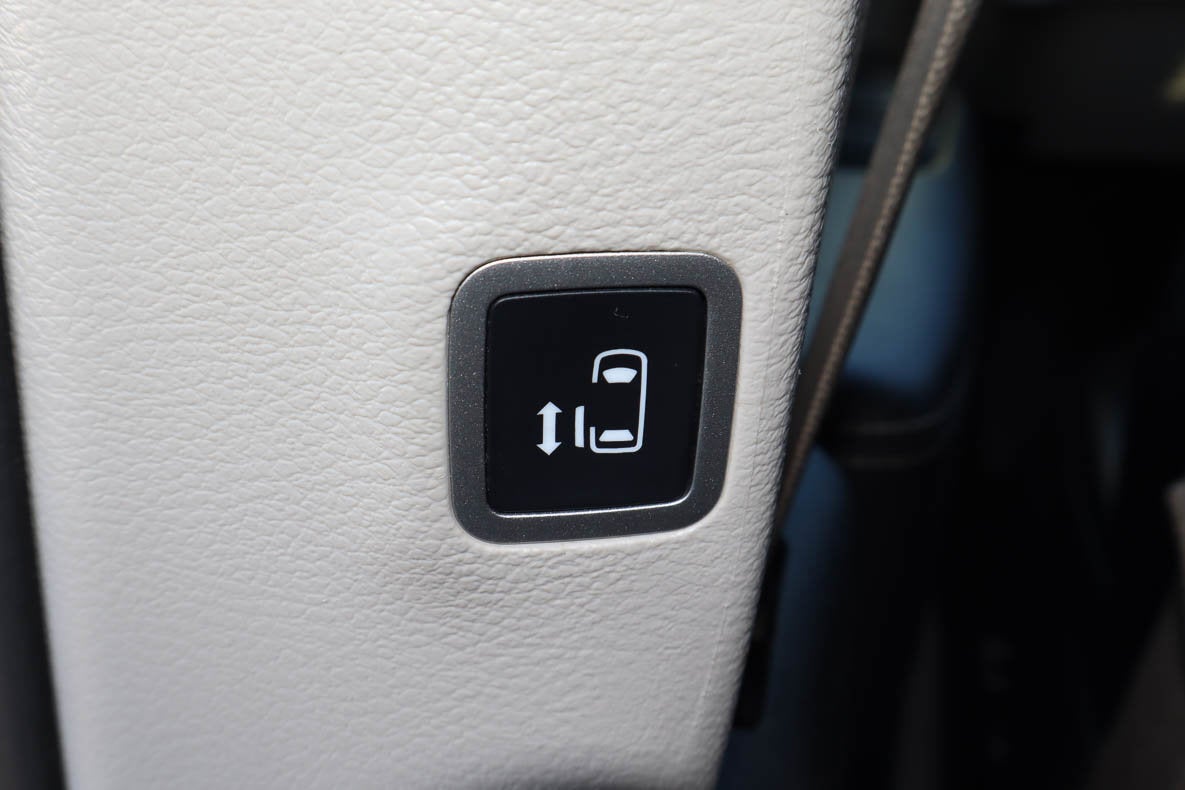 2023 Chrysler Pacifica Touring L FWD