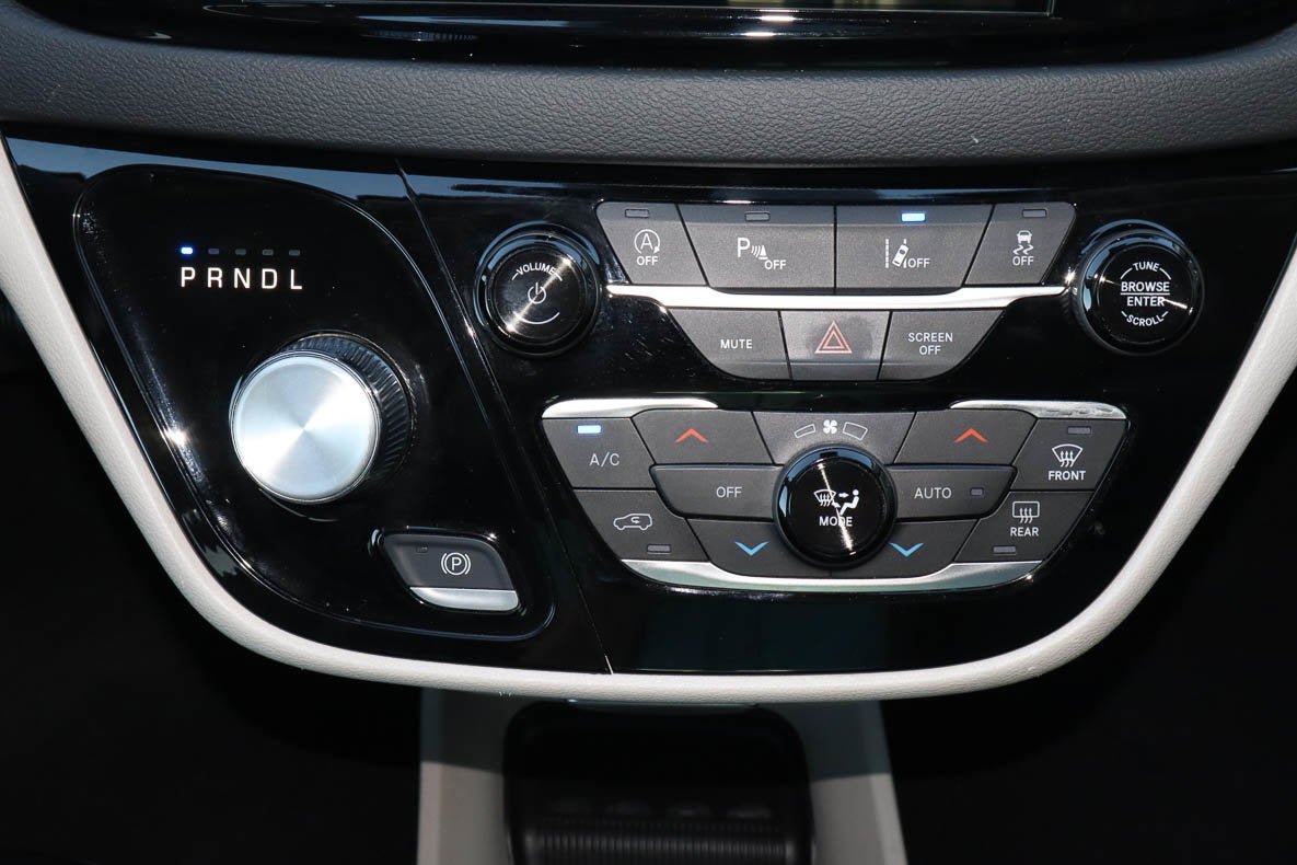 2023 Chrysler Pacifica Touring L FWD