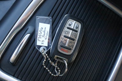 2023 Chrysler Pacifica Touring L FWD