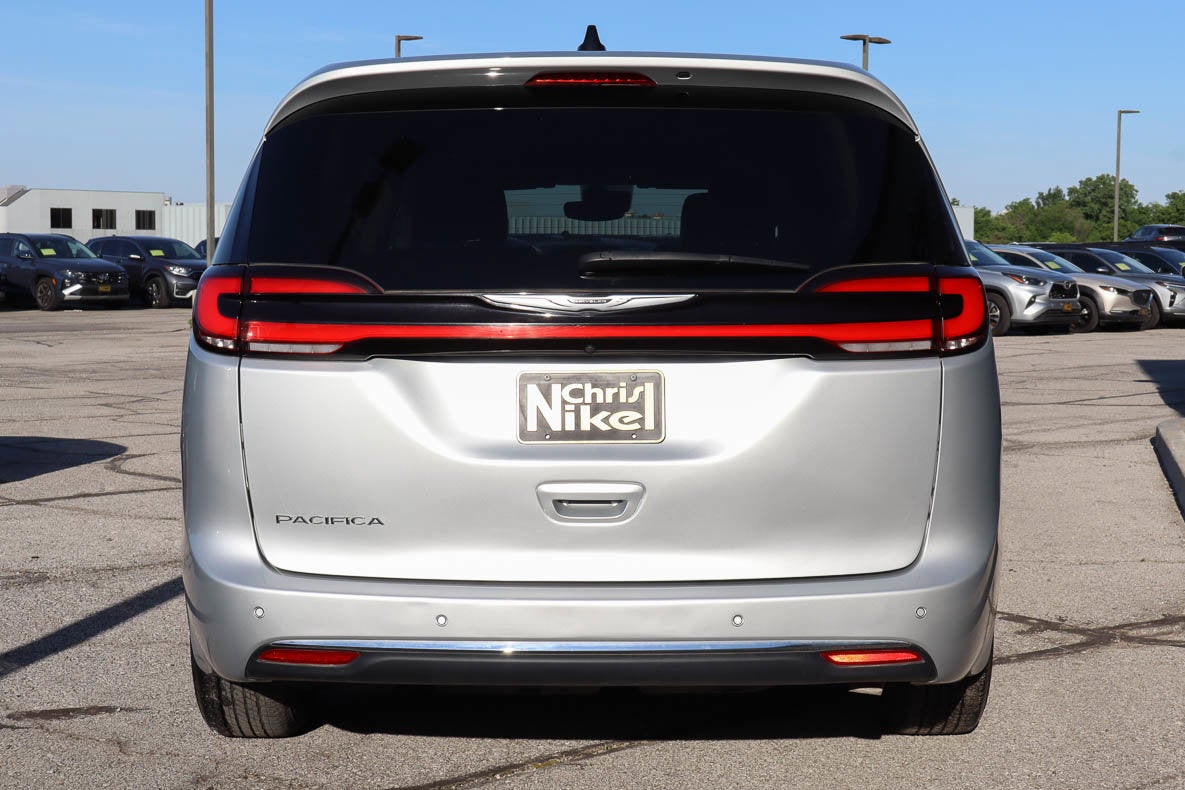 2023 Chrysler Pacifica Touring L FWD