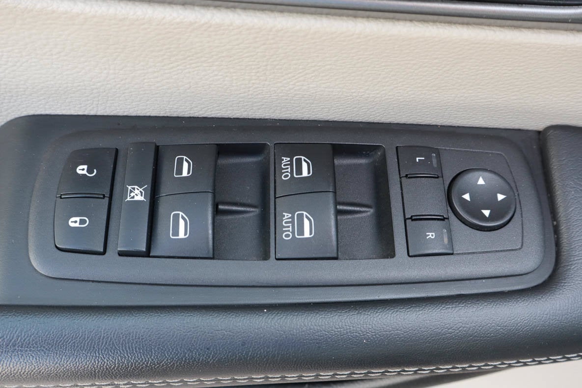 2023 Chrysler Pacifica Touring L FWD