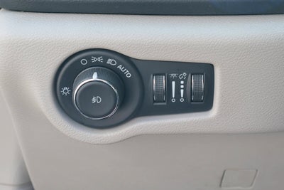 2023 Chrysler Pacifica Touring L FWD