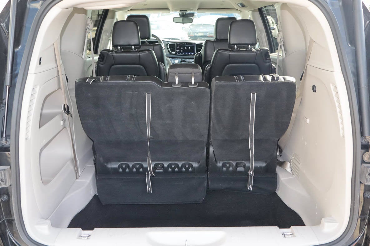 2023 Chrysler Pacifica Touring L FWD