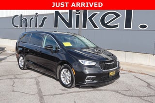 2023 Chrysler Pacifica Touring L FWD