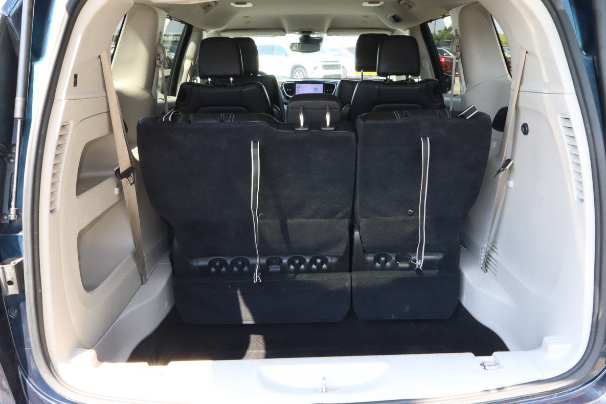 2023 Chrysler Pacifica Touring L FWD