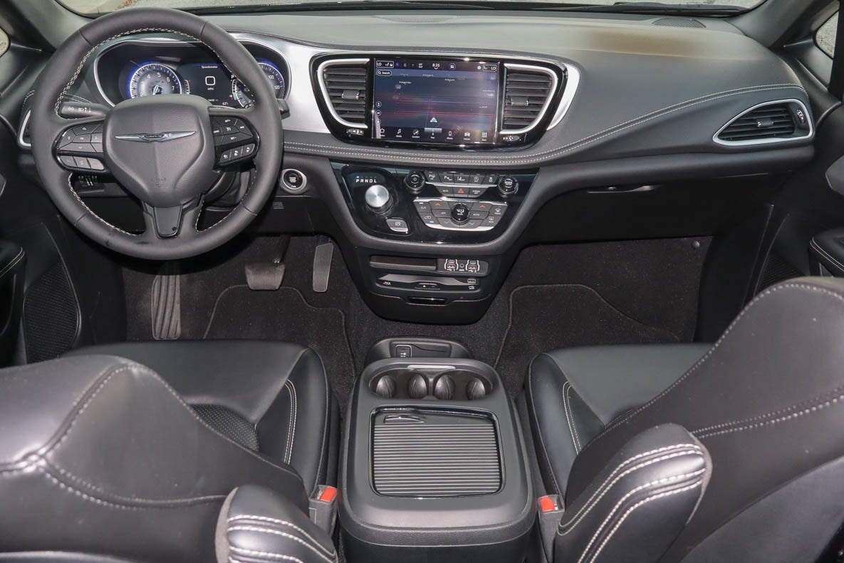2023 Chrysler Pacifica Touring L FWD