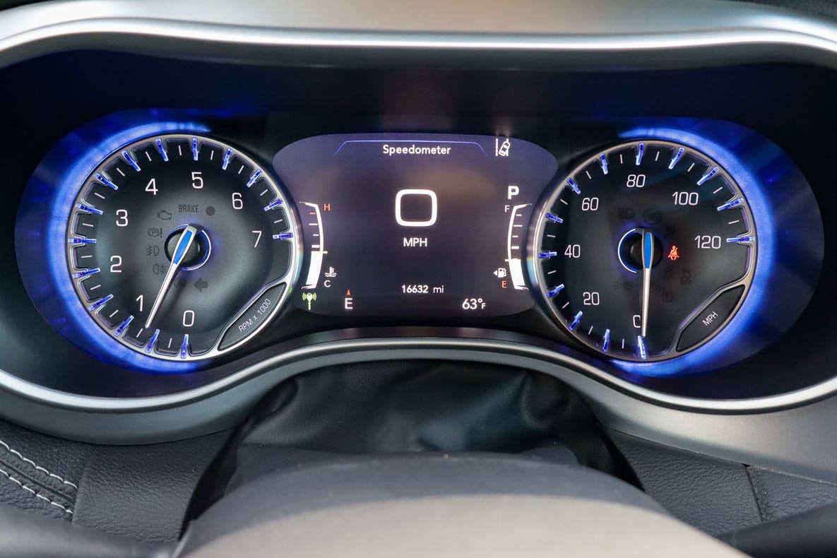 2023 Chrysler Pacifica Touring L FWD