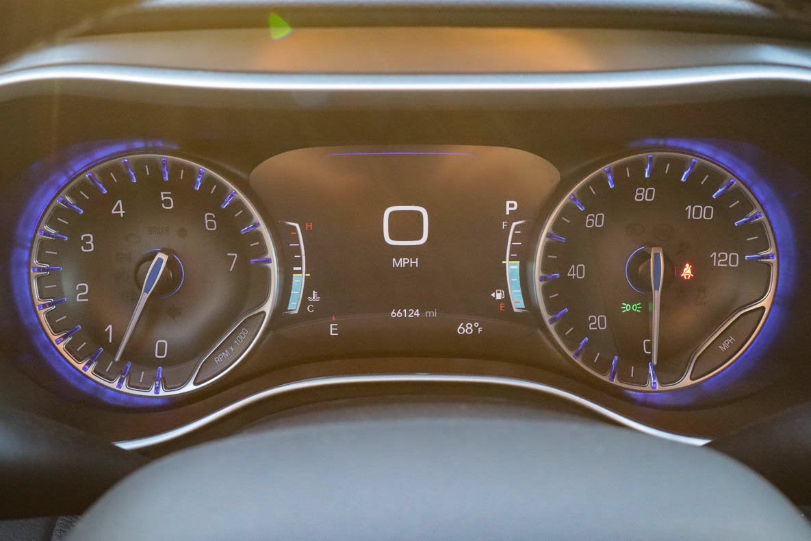 2025 Chrysler Pacifica Select FWD