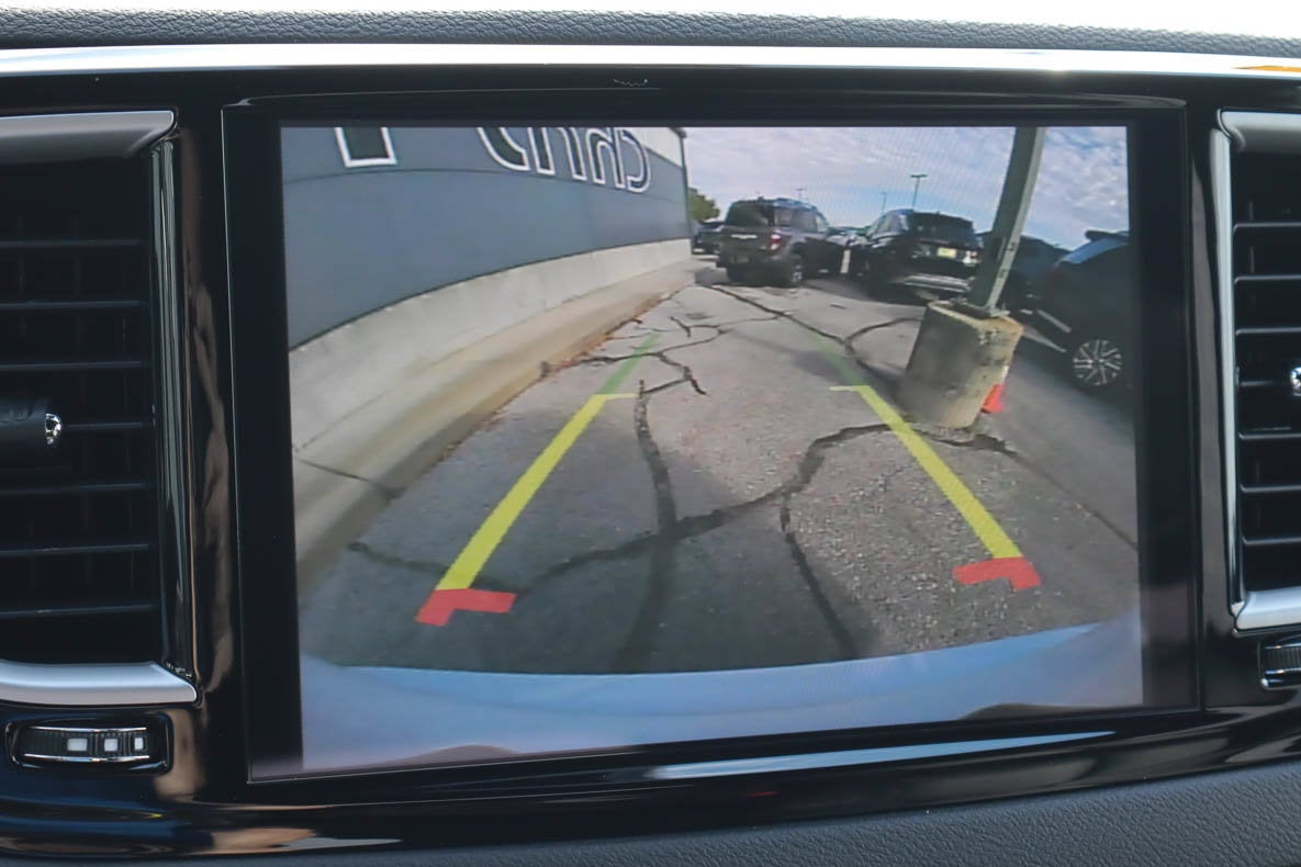 2026 Chrysler Pacifica Select FWD