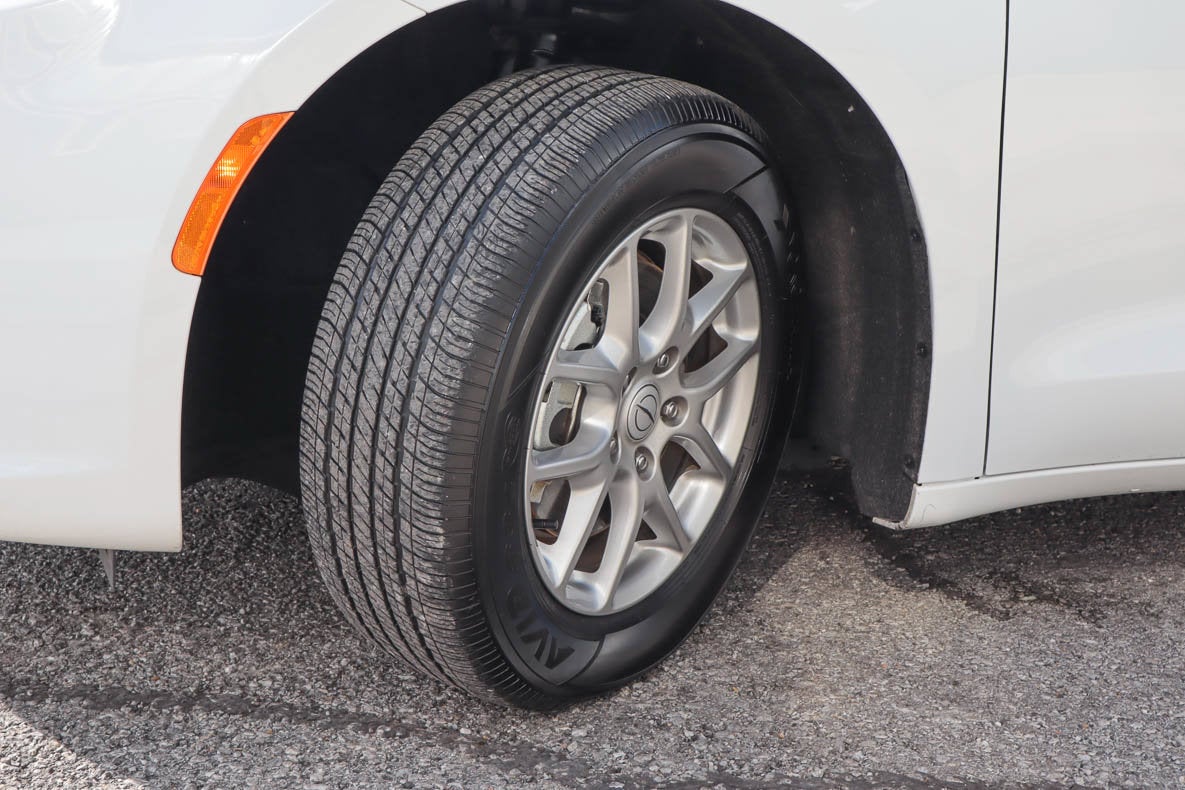 2026 Chrysler Pacifica Select FWD