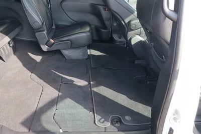 2026 Chrysler Pacifica Select FWD