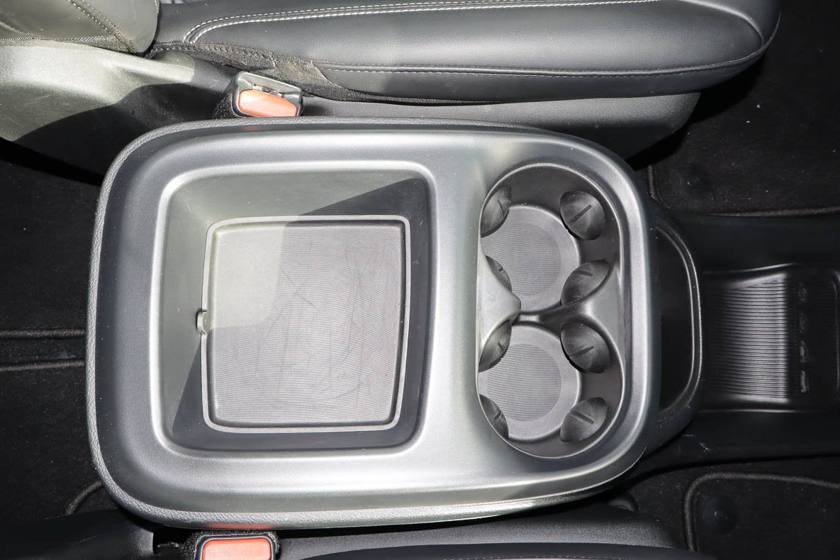 2026 Chrysler Pacifica Select FWD