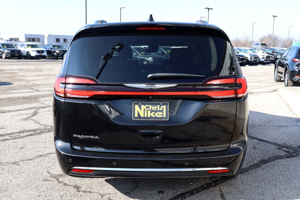 2021 Chrysler Pacifica Touring L