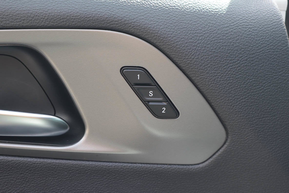 2025 Chrysler Pacifica Select FWD