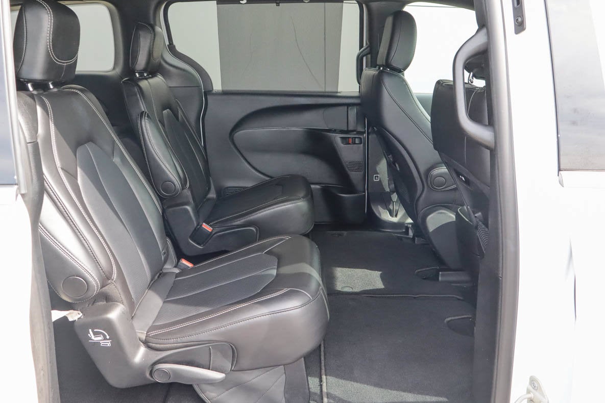 2025 Chrysler Pacifica Select FWD