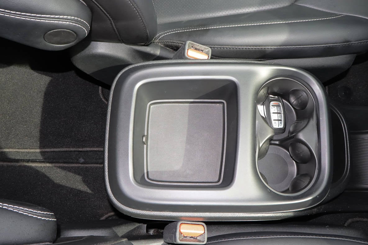 2025 Chrysler Pacifica Select FWD